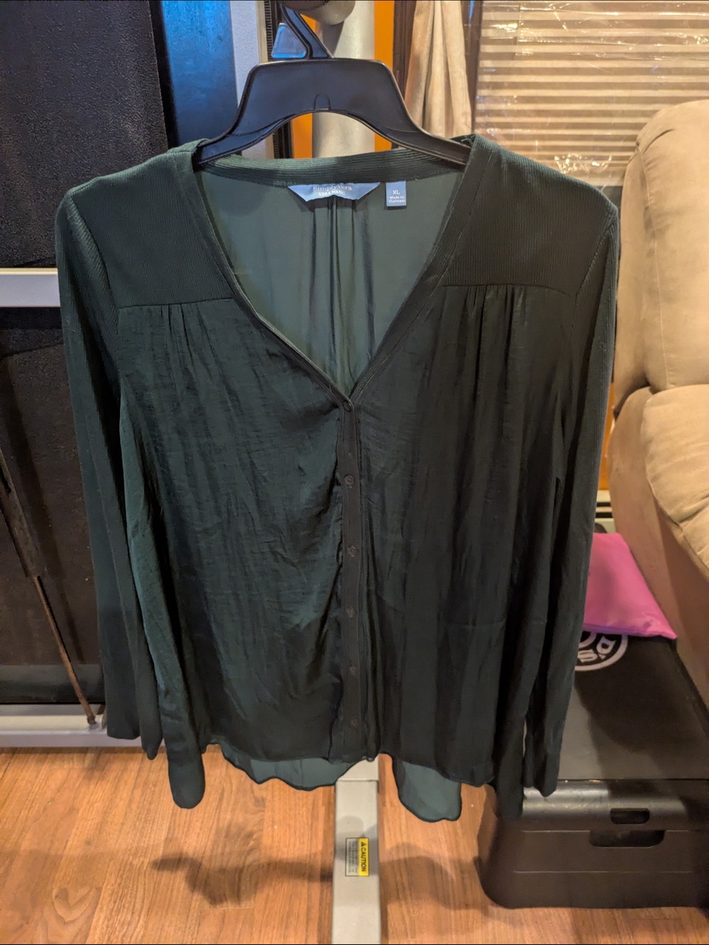Simply Vera Vera Wang Dark Green Button-Front V-Neck Blouse XL